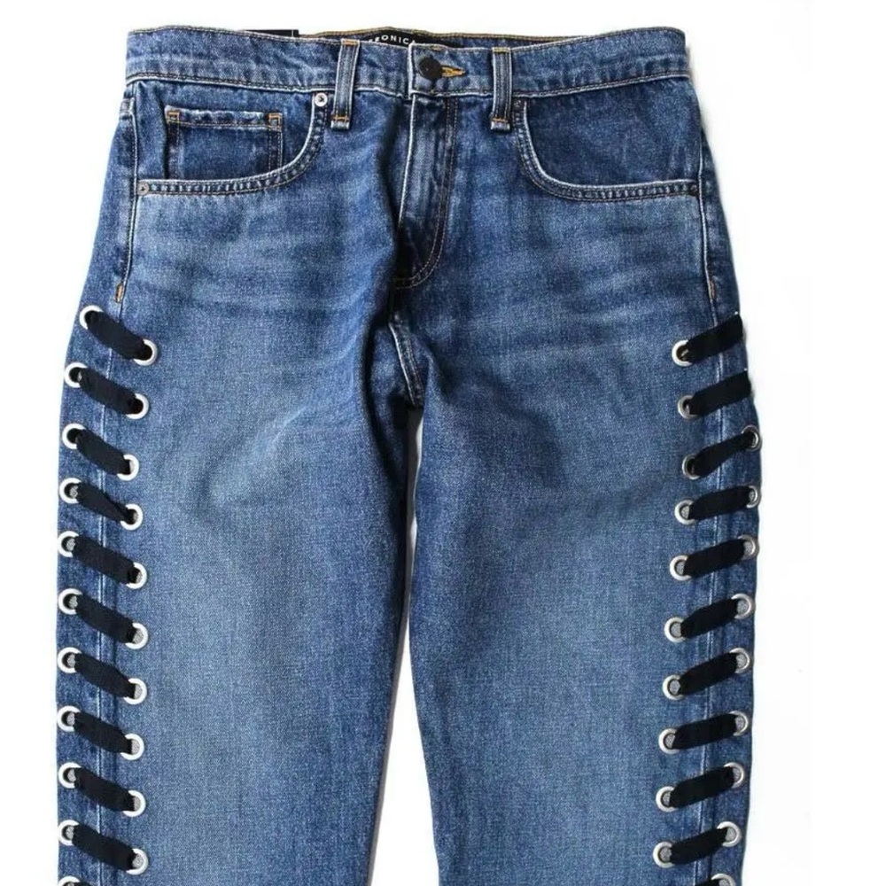 Veronica Beard Ines 10.75" Girlfriend Jeans.